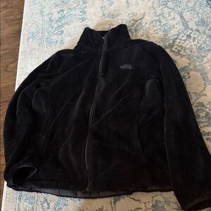 The North Face Women's Black Osito Jacket